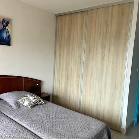Apartment Vue